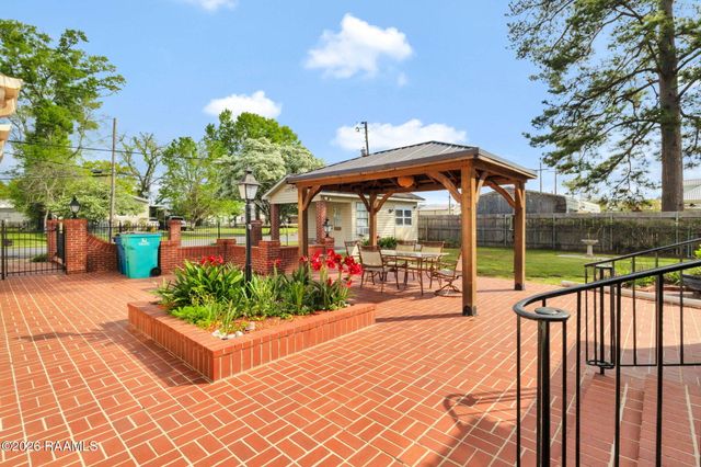 107 Macarthur Drive, Sunset, LA 70584