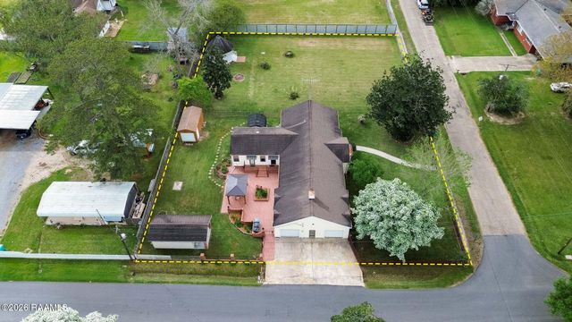 107 Macarthur Drive, Sunset, LA 70584