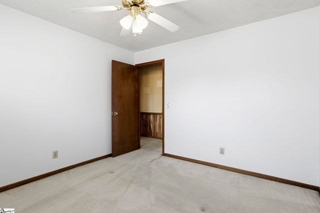 305 Vine Hill Road, Greenville, SC 29607