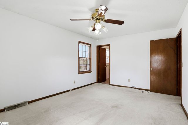 305 Vine Hill Road, Greenville, SC 29607