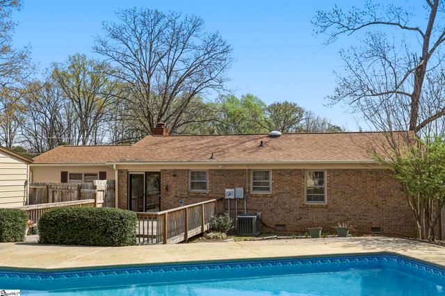 305 Vine Hill Road, Greenville, SC 29607