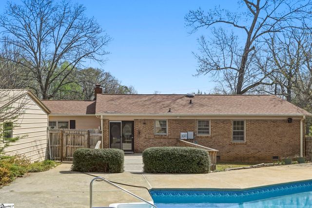 305 Vine Hill Road, Greenville, SC 29607