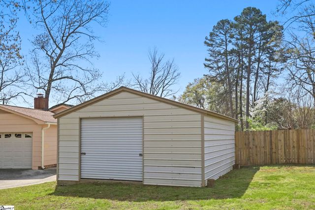 305 Vine Hill Road, Greenville, SC 29607