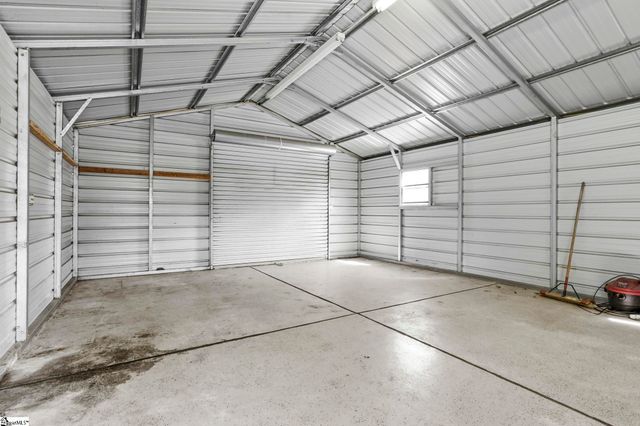 305 Vine Hill Road, Greenville, SC 29607