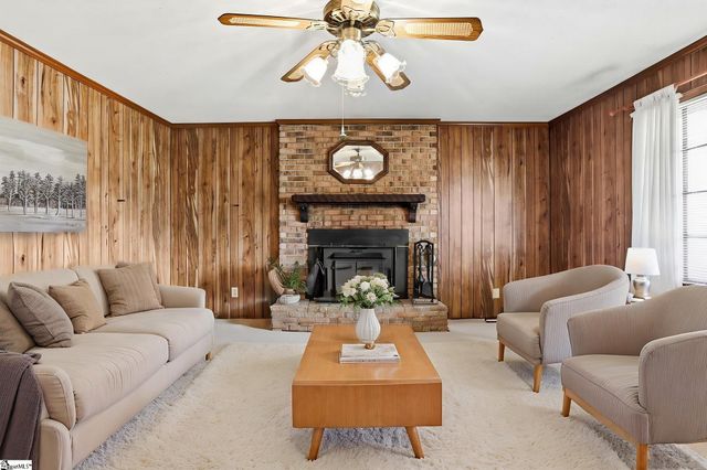 305 Vine Hill Road, Greenville, SC 29607