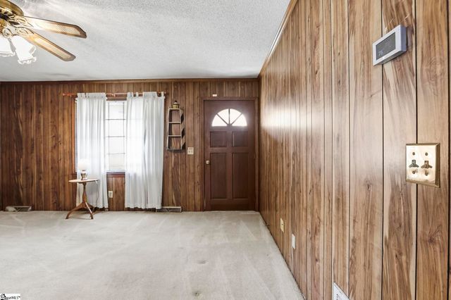 305 Vine Hill Road, Greenville, SC 29607