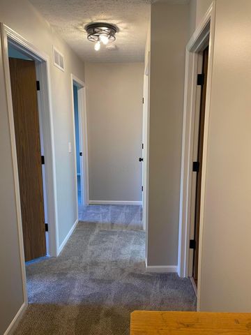 7026 Weurful Drive, Canal Winchester, OH 43110