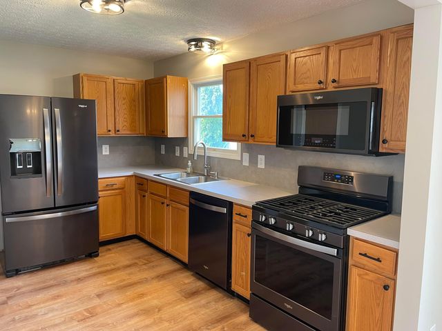 7026 Weurful Drive, Canal Winchester, OH 43110