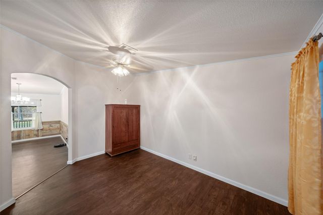 31351 Buckeye Road, Waller, TX 77484