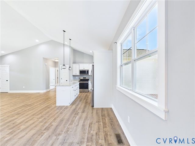 6795 Darlington Heights Rd, Farmville, VA 23901