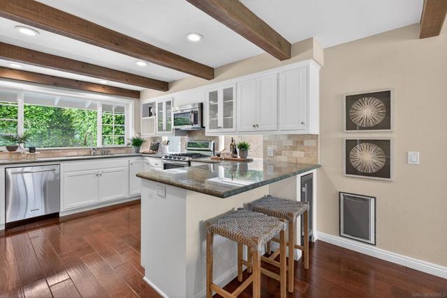 13871 Durango Dr, Del Mar, CA 92014