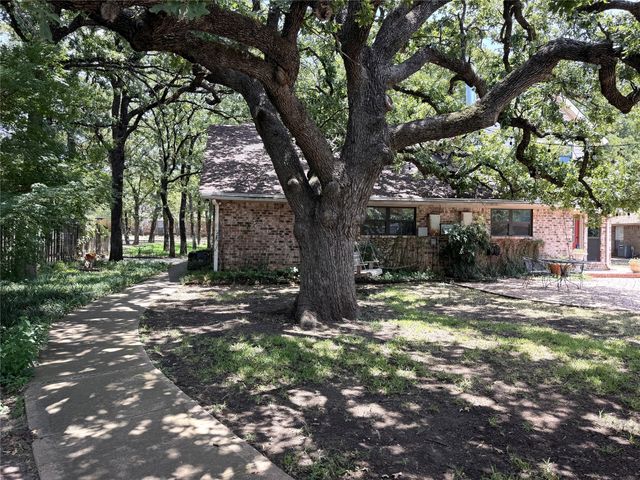 3410 Timberline Drive, Grapevine, TX 76051
