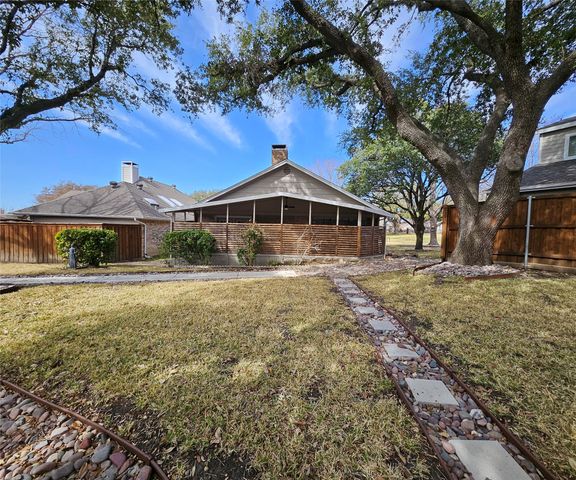 2709 Heather Glen Court, Carrollton, TX 75006