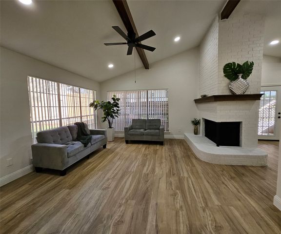 2709 Heather Glen Court, Carrollton, TX 75006