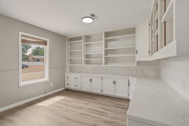 156 Encino Dr, Pueblo, CO 81005