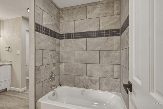 156 Encino Dr, Pueblo, CO 81005