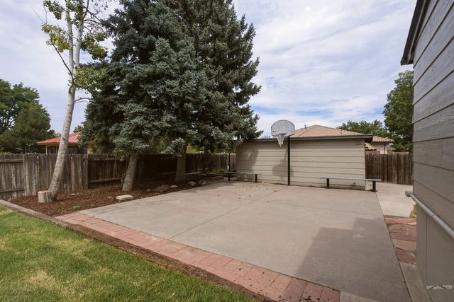 156 Encino Dr, Pueblo, CO 81005