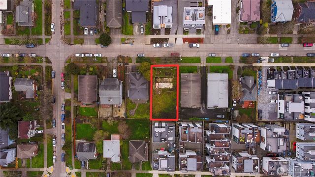 927 NW 57th Street, Seattle, WA 98107