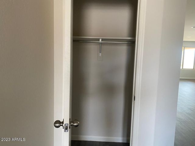 815 S SILVERCREEK Court, Casa Grande, AZ 85122