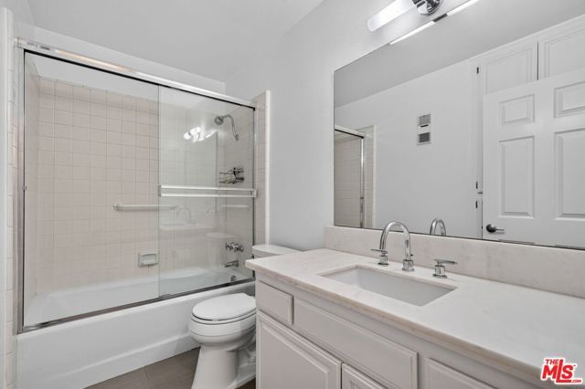4338 Redwood Avenue B114, Marina Del Rey, CA 90292