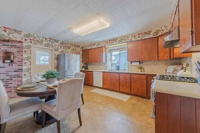 1125 Kimball Avenue, Seaside, CA 93955