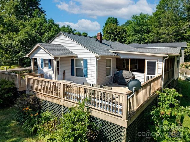 169 Montview Circle, Brevard, NC 28712