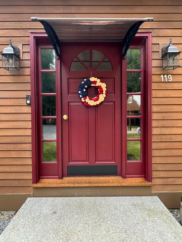 119 Old Coach Road, New Boston, NH 03070