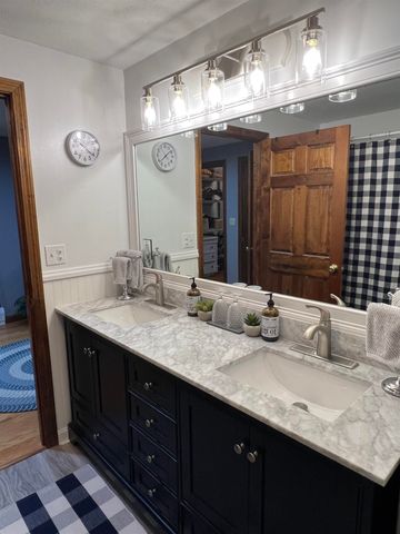 119 Old Coach Road, New Boston, NH 03070