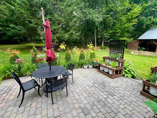 119 Old Coach Road, New Boston, NH 03070