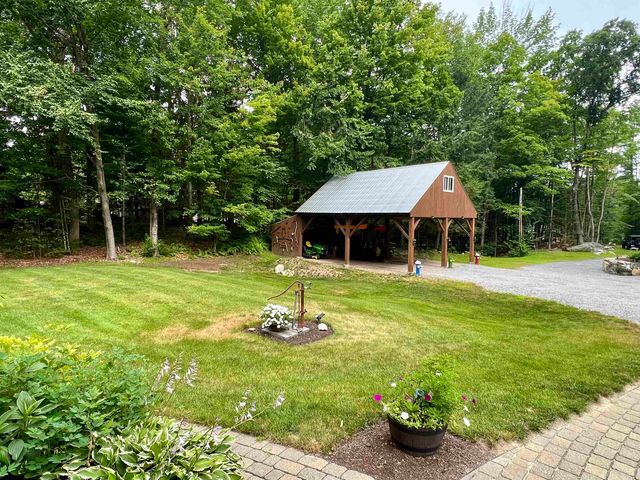119 Old Coach Road, New Boston, NH 03070