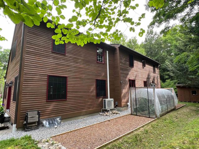 119 Old Coach Road, New Boston, NH 03070