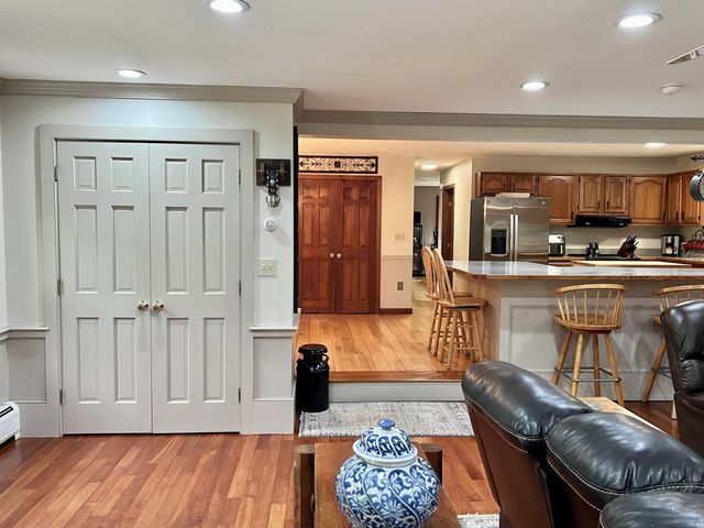 119 Old Coach Road, New Boston, NH 03070