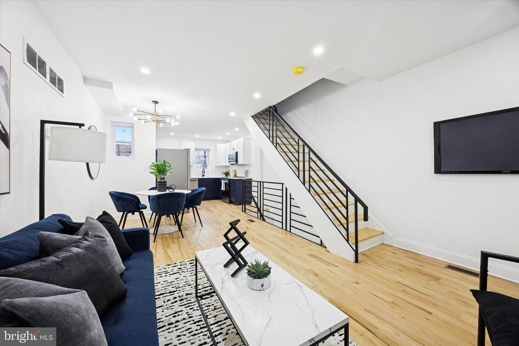 2340 MCCLELLAN ST, Philadelphia, PA 19145