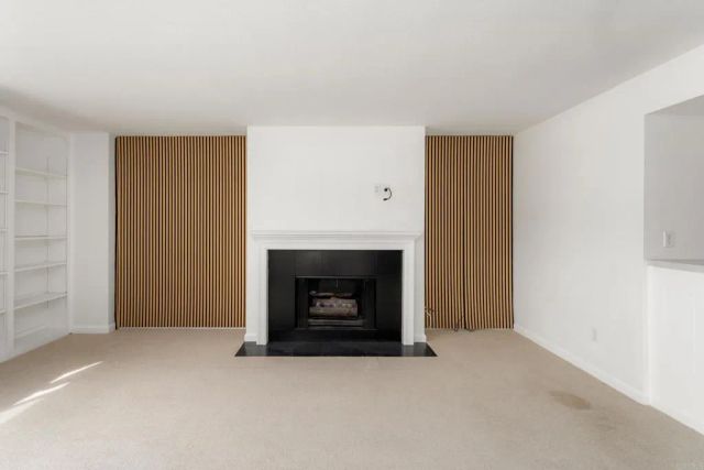 2420 Torrey Pines Road B303, La Jolla, CA 92037