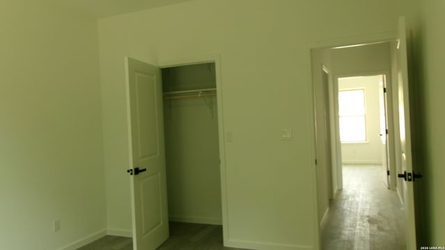 1880 Cottonwood Rd, Fischer, TX 78623