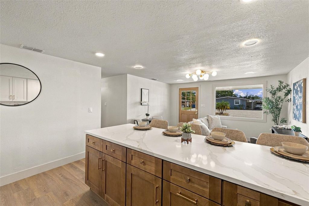 Image 11 of property listing at 4531 W FERN STREET, Tampa, FL 33614