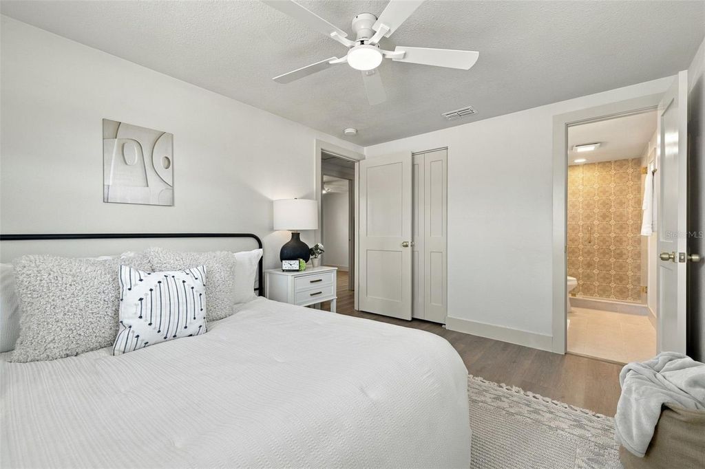 Image 12 of property listing at 4531 W FERN STREET, Tampa, FL 33614