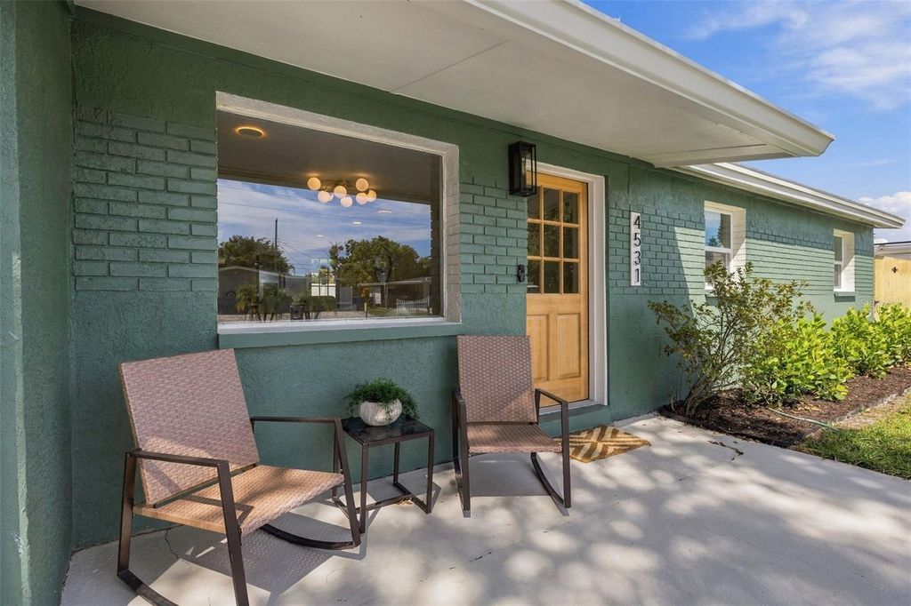 Image 3 of property listing at 4531 W FERN STREET, Tampa, FL 33614