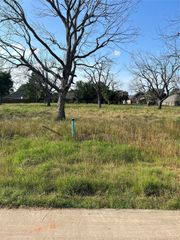2165 Middlewood Circle, Granbury, TX 76049