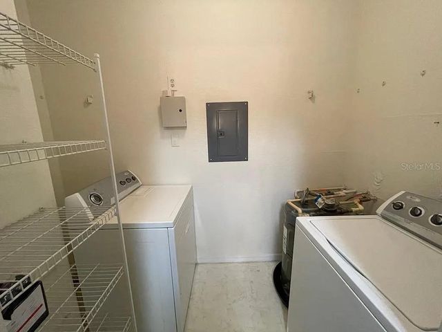 5821 LEGACY CRESCENT PLACE 102, Riverview, FL 33578