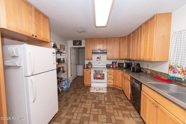 139 Crimson Street, Opelousas, LA 70570