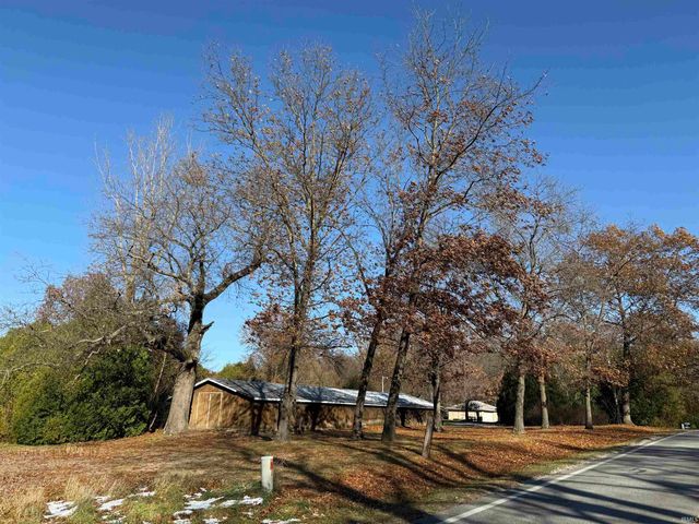 10140 E State Road 10, Culver, IN 46511