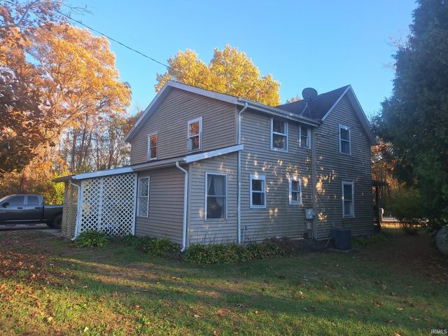 10140 E State Road 10, Culver, IN 46511