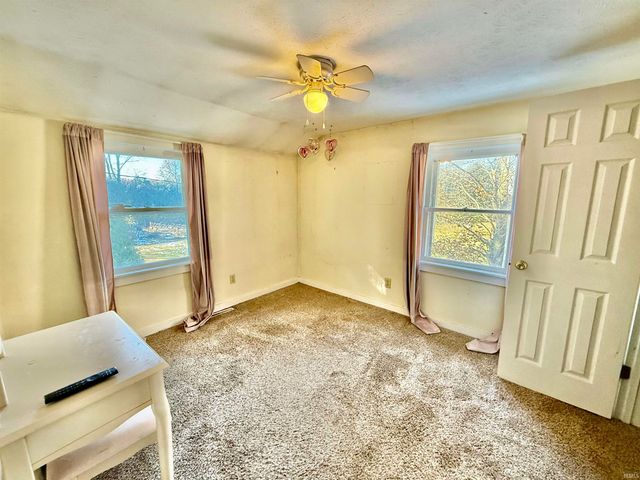 10140 E State Road 10, Culver, IN 46511