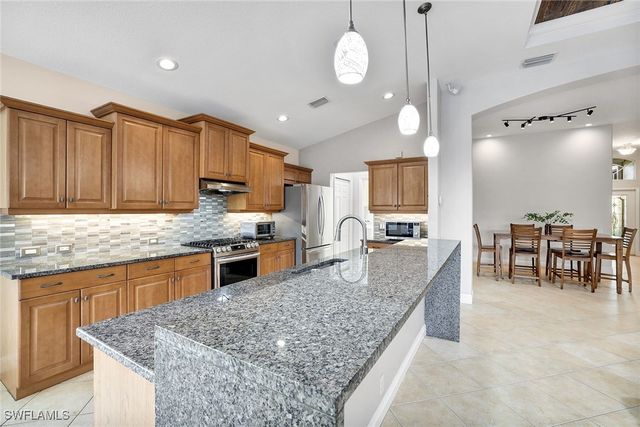 20401 Talon TRCE, Estero, FL 33928