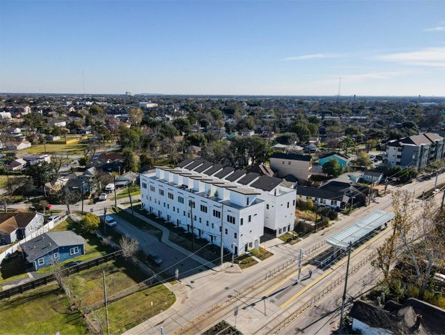 3824 Fulton Street 106, Houston, TX 77009