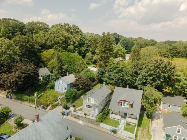 93 5th Street, Norwich, CT 06360