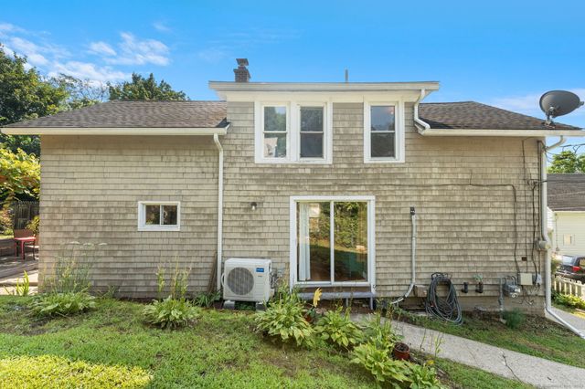93 5th Street, Norwich, CT 06360
