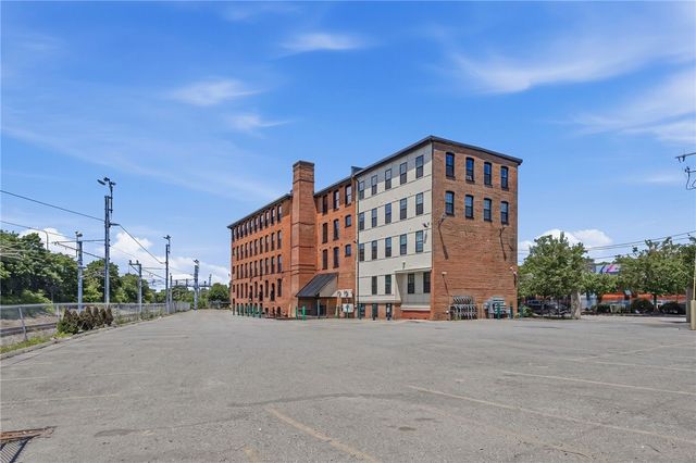 50 Ashburton Street 1, Providence, RI 02904