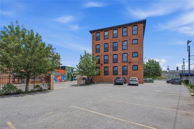 50 Ashburton Street 1, Providence, RI 02904